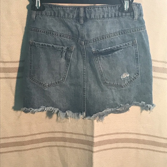 Jean skirt - Picture 2 of 2